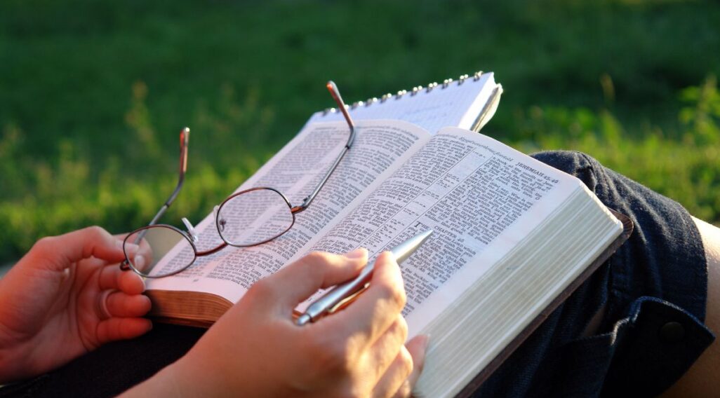 Reading BIble